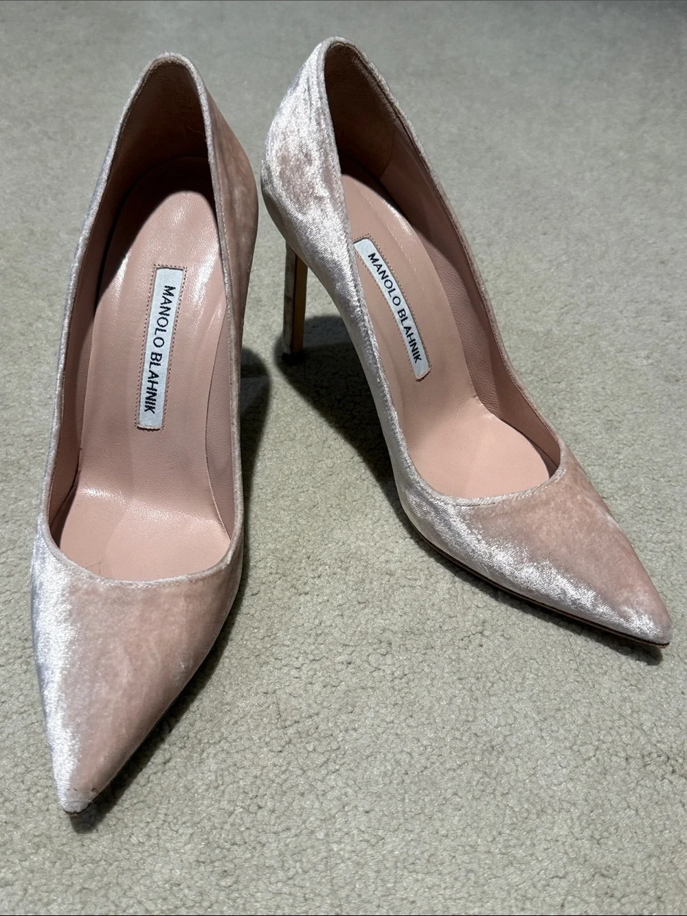 Manila Blahnik pink velvet pumps